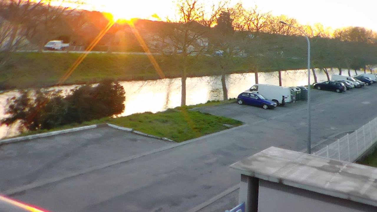 Appartement Charmant A Carcassonne Avec Terrasse Экстерьер фото